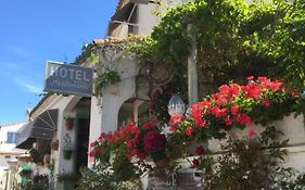 Hotel Le Mediterranee